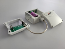 Držák pro 3,6V lithiové baterie pro montáž do meteokrytu COMETEO F8000